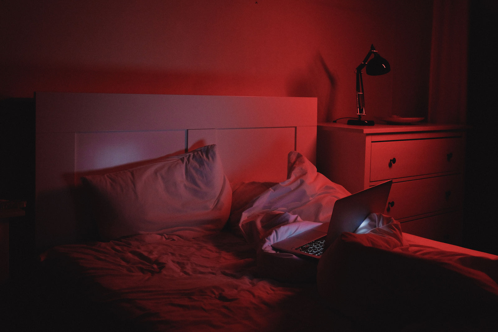 How Does Light Affect Intimacy? The Science Explained